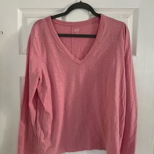 Gap Factory powersoft Vneck tee XL. Heathered peony pink. Like new